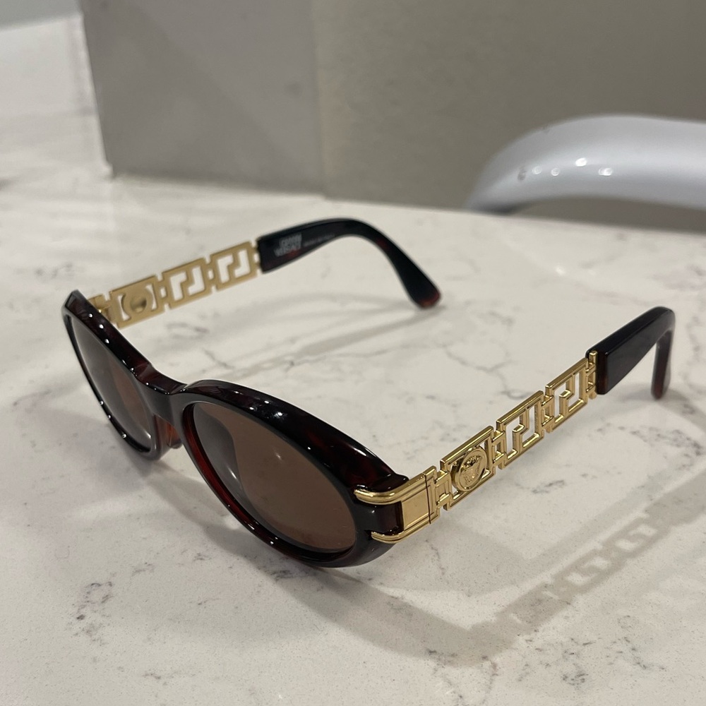 Vintage Gianni Versace mod 486 unisex biggie Medusa logo sunglasses